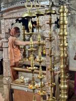 Abhisheka Seva by HH Swamiji (23 Oct 2025)